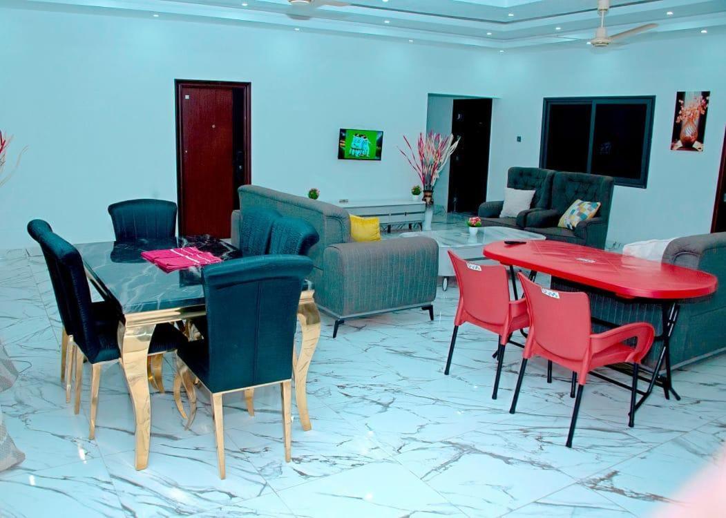 טמה The Lords Palace Guest House מראה חיצוני תמונה